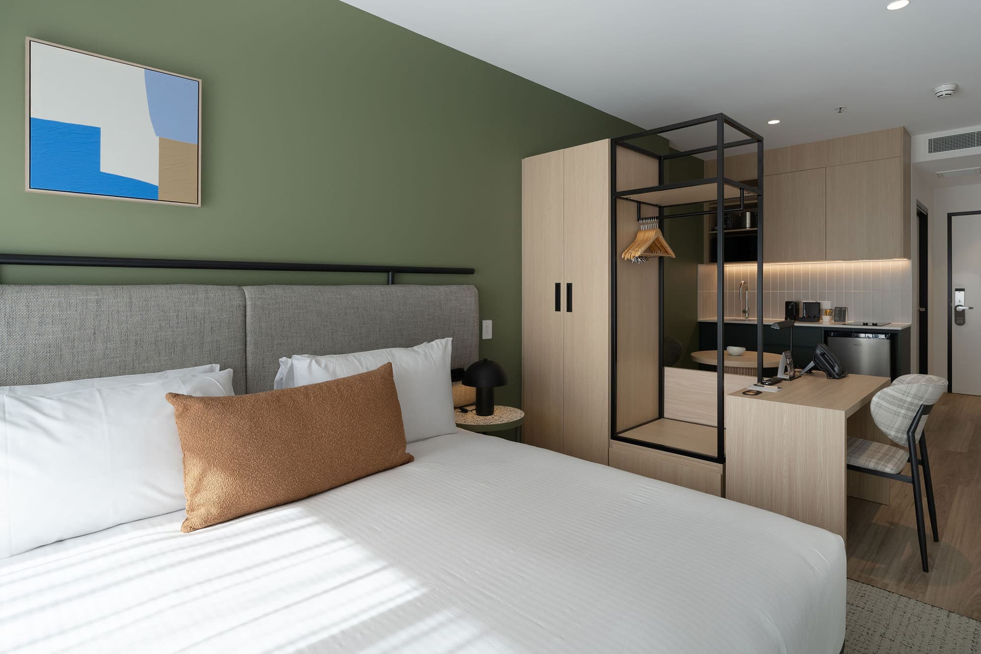 Quest II Hotel, Port Adelaide