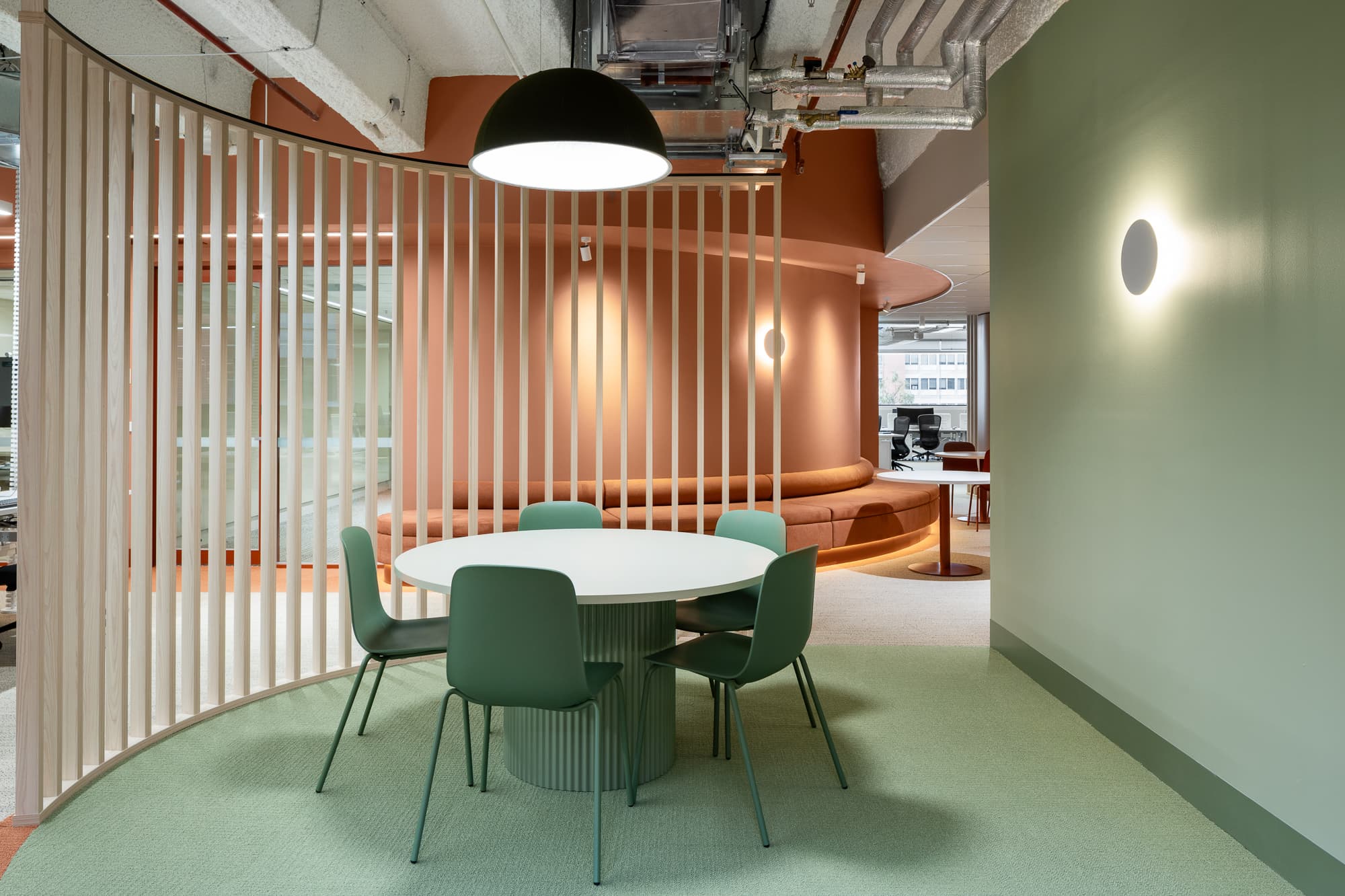 RMIT University, Staff Hub